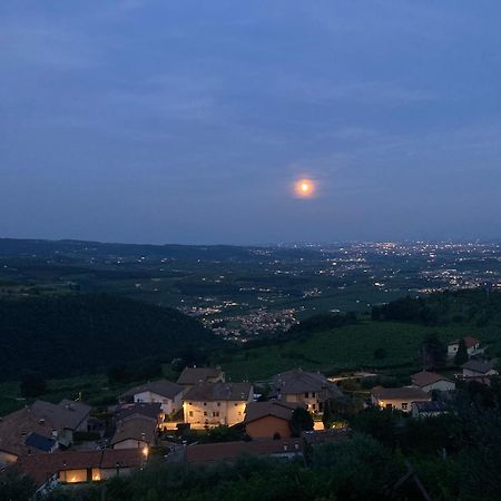 Cavalo La Terrazza In Collina Bed & Breakfast エクステリア 写真