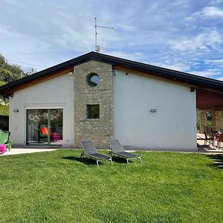 Cavalo La Terrazza In Collina Bed & Breakfast エクステリア 写真