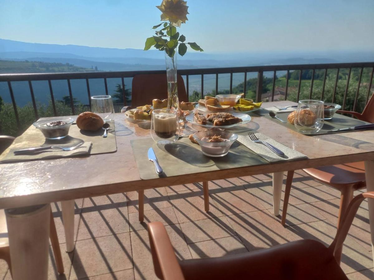 Cavalo La Terrazza In Collina Bed & Breakfast エクステリア 写真