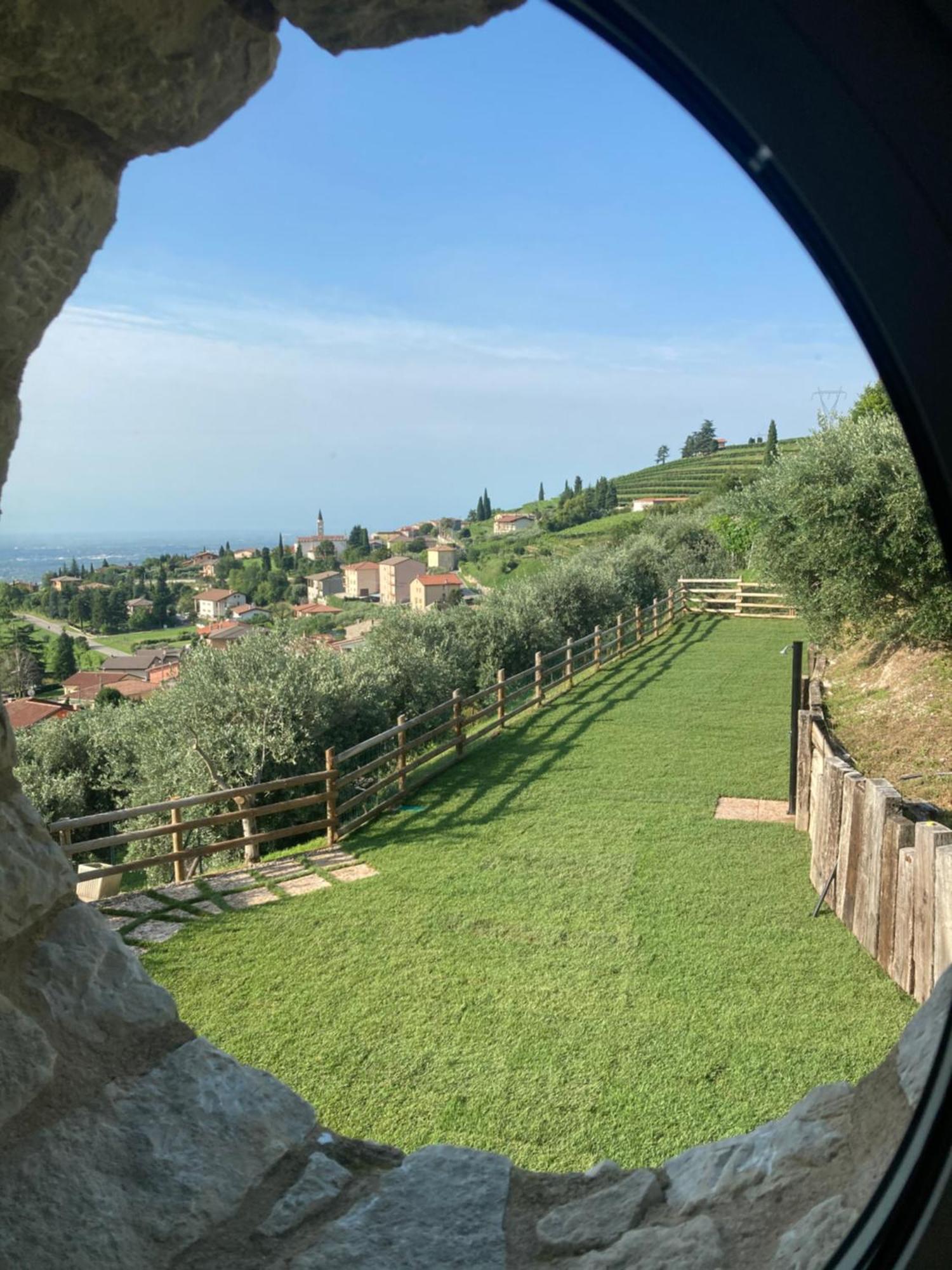 Cavalo La Terrazza In Collina Bed & Breakfast エクステリア 写真